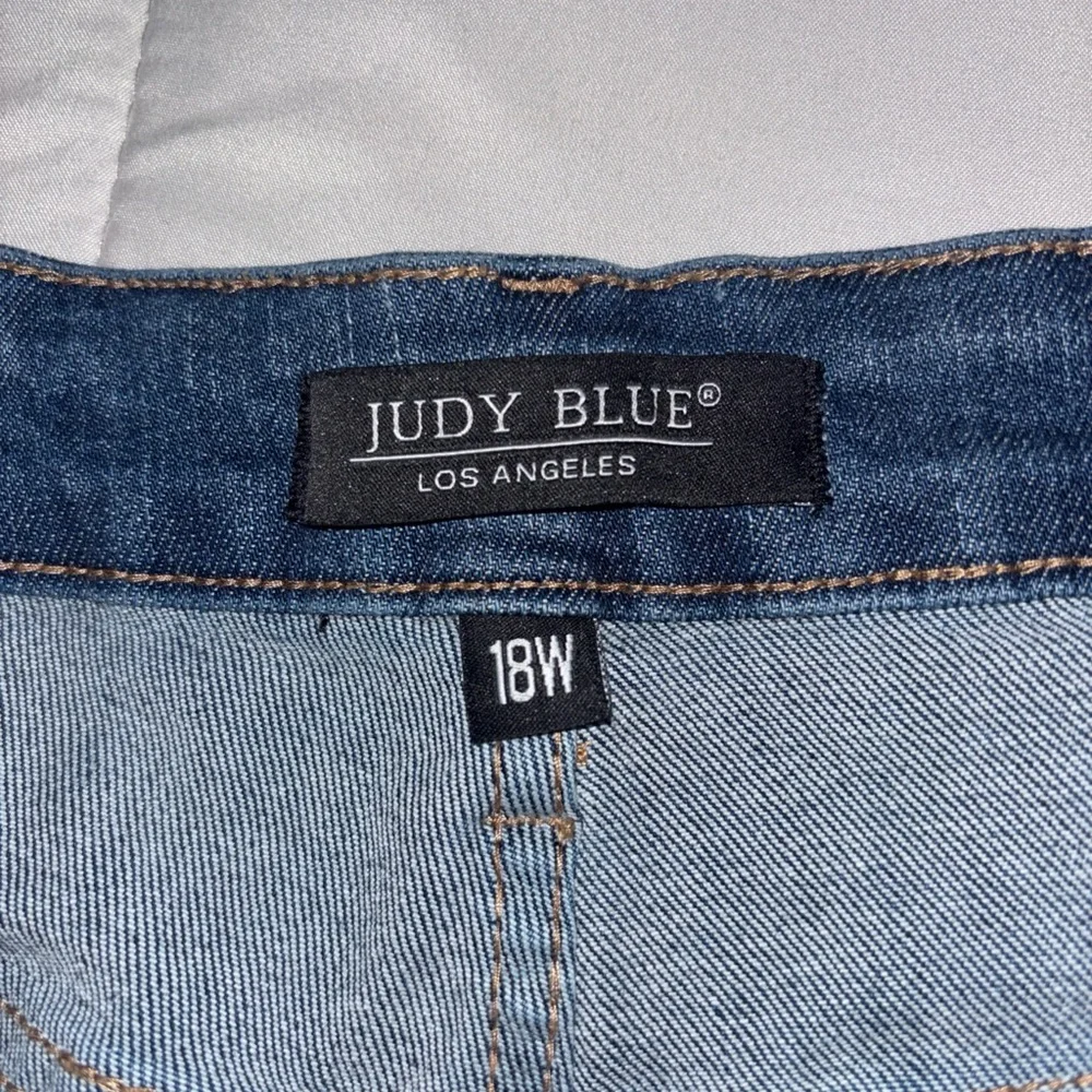 Judy blue wide leg cropped Women's Jeans JB88592 size 18w - Picture 2 of 8